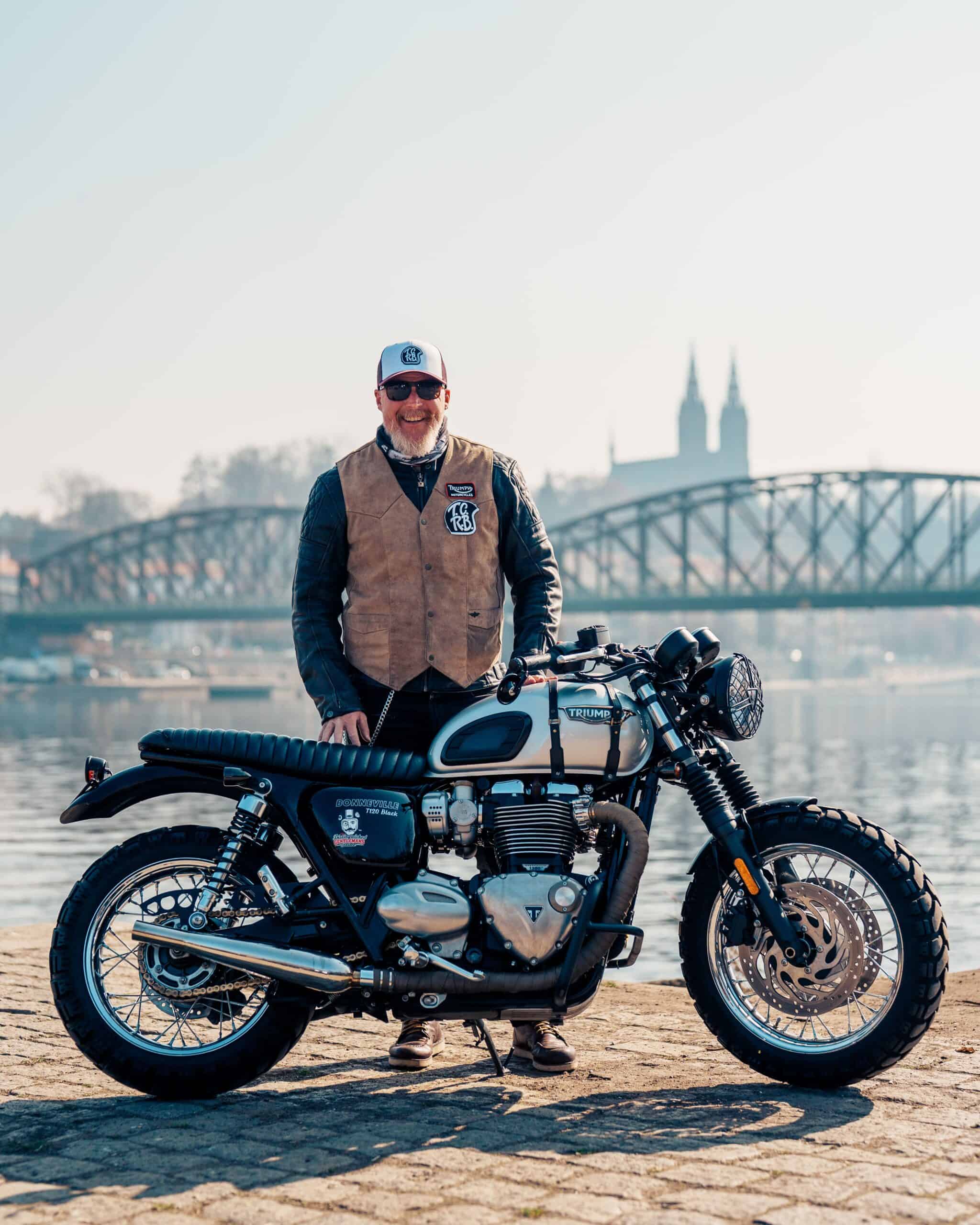 Triumph Bonneville T120 Aluminium Silver 2018