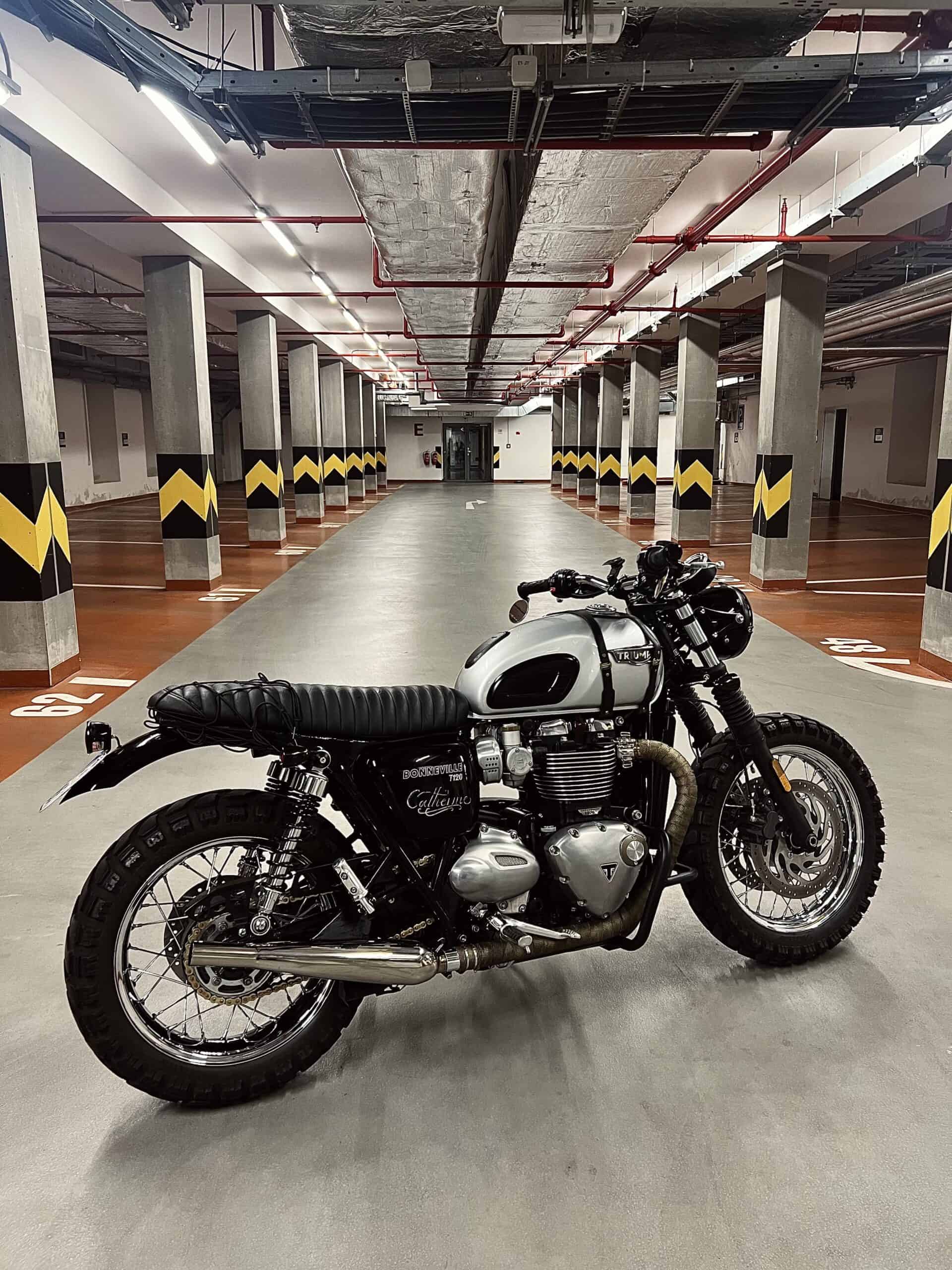 Triumph Bonneville T120 Aluminium Silver 2018