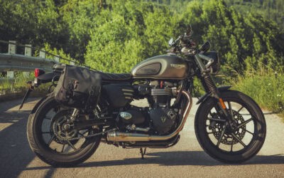 Triumph Street Twin Matt Ironstone 2020
